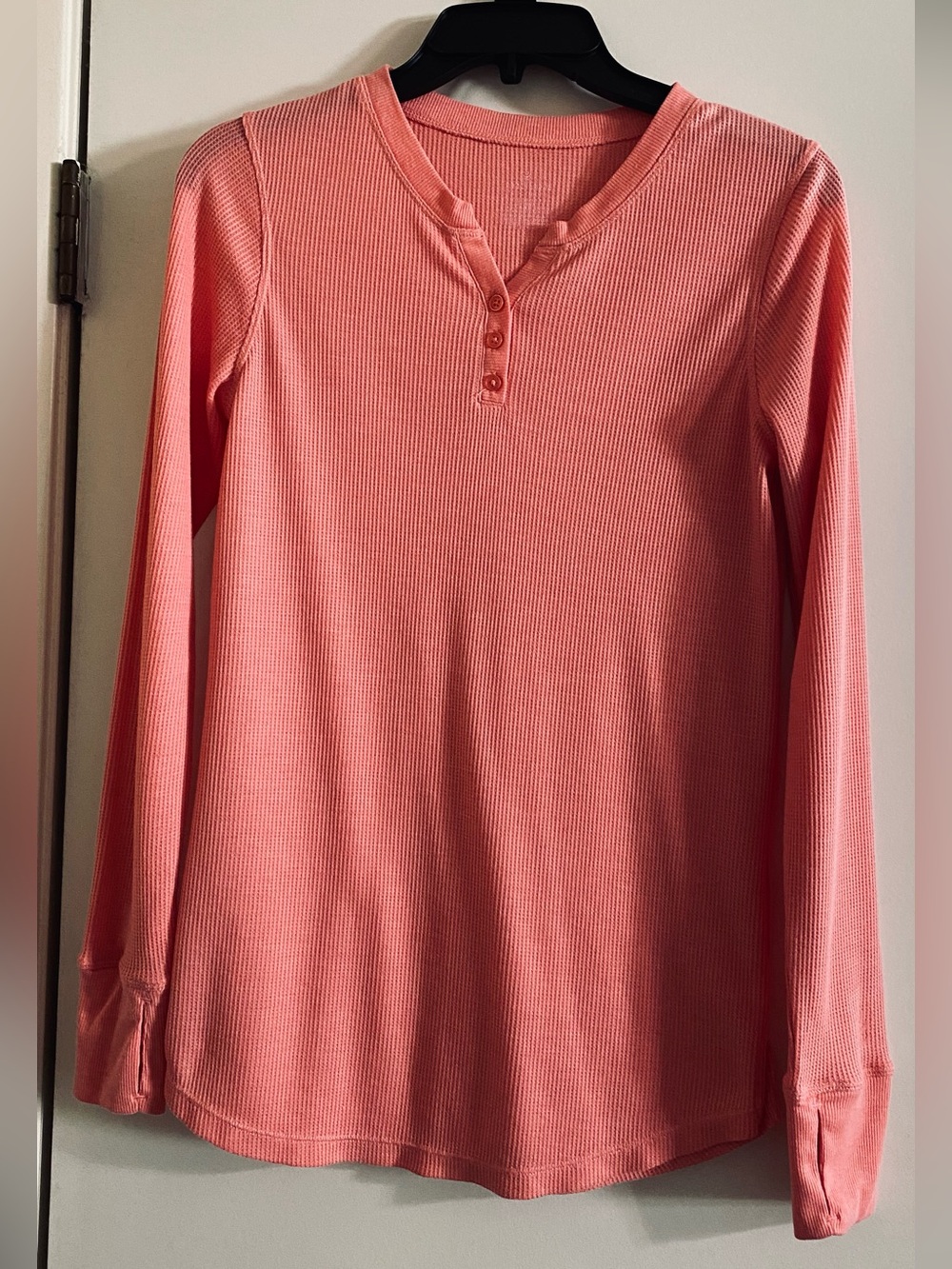 Cuddl Duds Coral Pink Ribbed Henley Long-Sleeve thermal stretch top